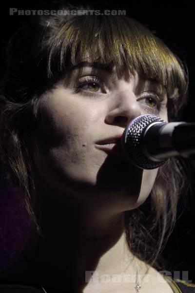 BEST COAST - 2010-12-03 - PARIS - Nouveau Casino - 